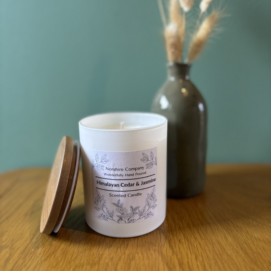 Himalayan Cedar & Jasmine Scented Candle