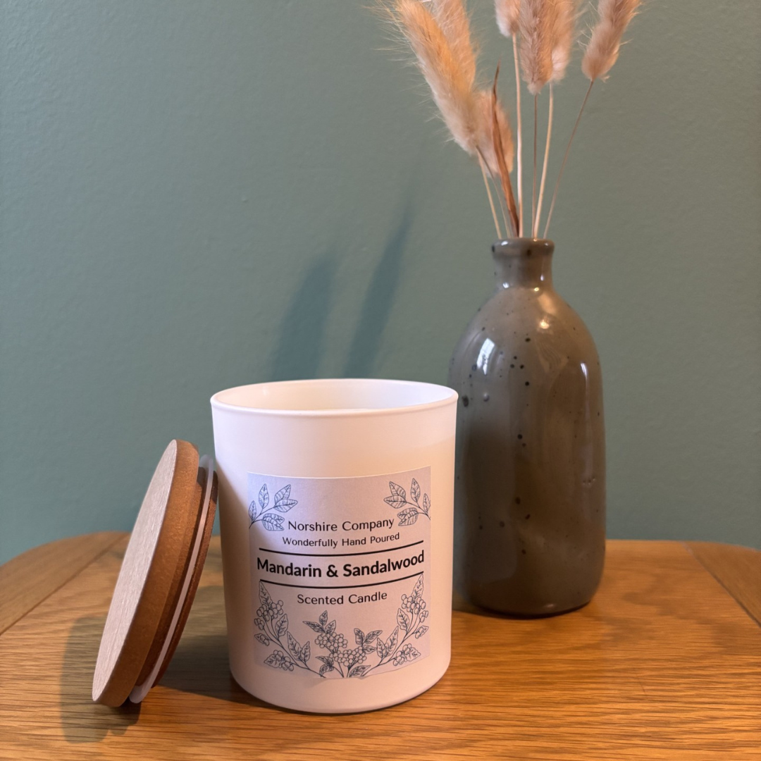 Mandarin & Sandalwood Candle with Wooden Lid