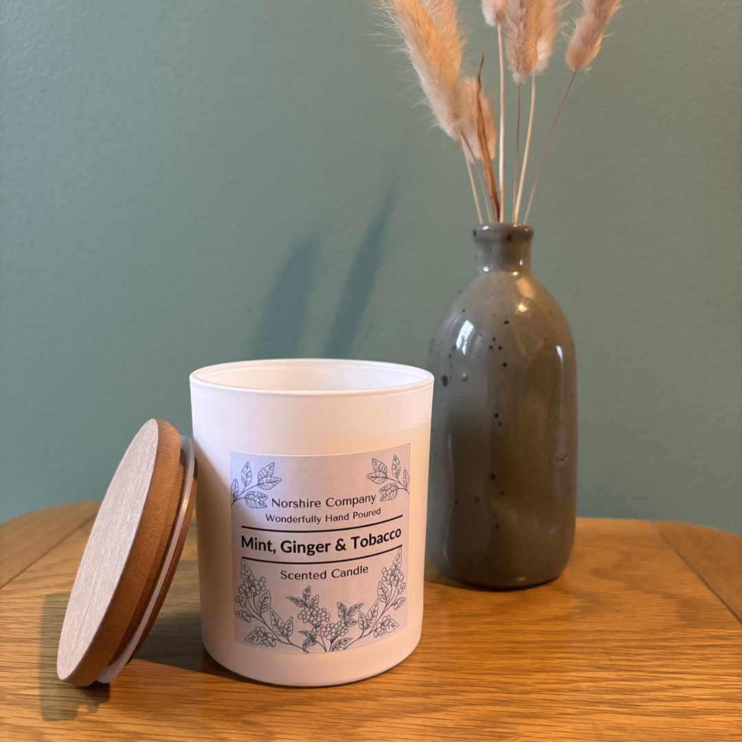 Mint, Ginger & Tobacco Candle with Wooden Lid