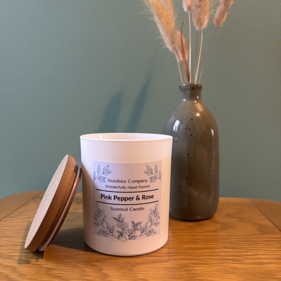 Pink Pepper & Rose Candle with Wooden Lid